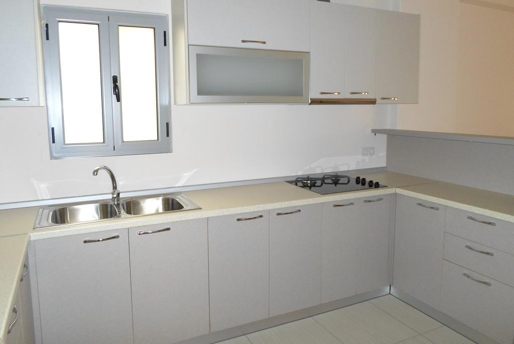 הימארה Riviera Rooms חדר תמונה