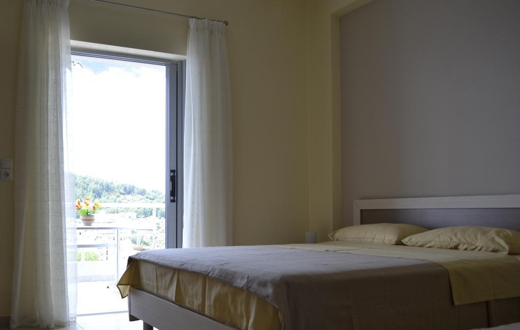 הימארה Riviera Rooms חדר תמונה