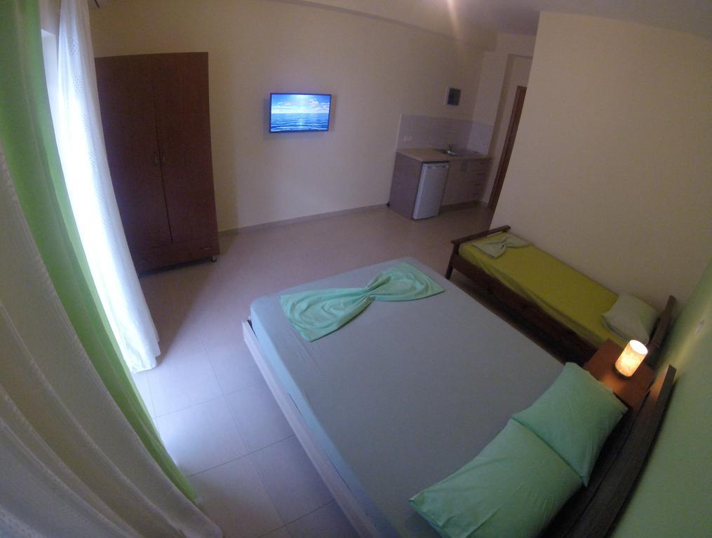 הימארה Riviera Rooms מראה חיצוני תמונה