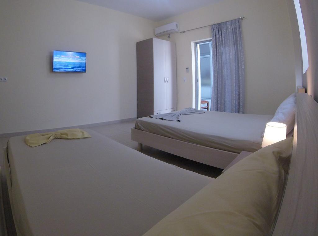 הימארה Riviera Rooms מראה חיצוני תמונה