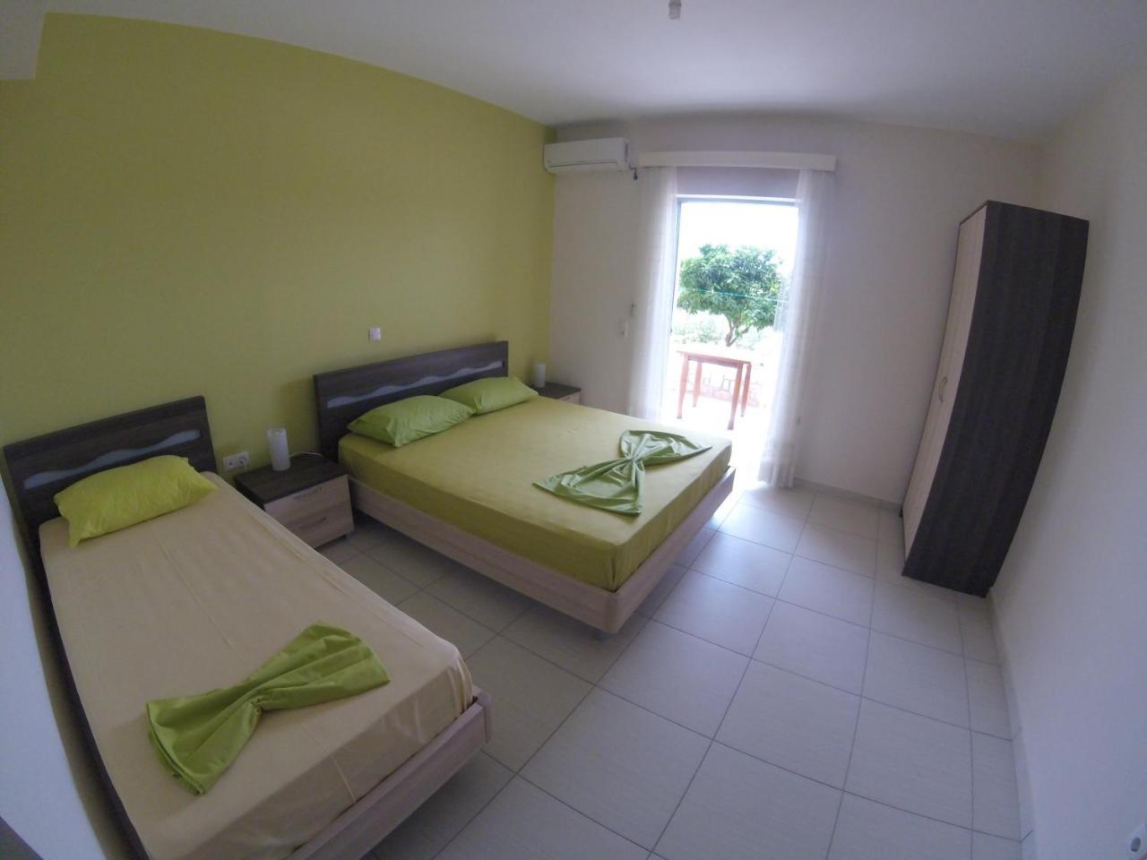 הימארה Riviera Rooms מראה חיצוני תמונה